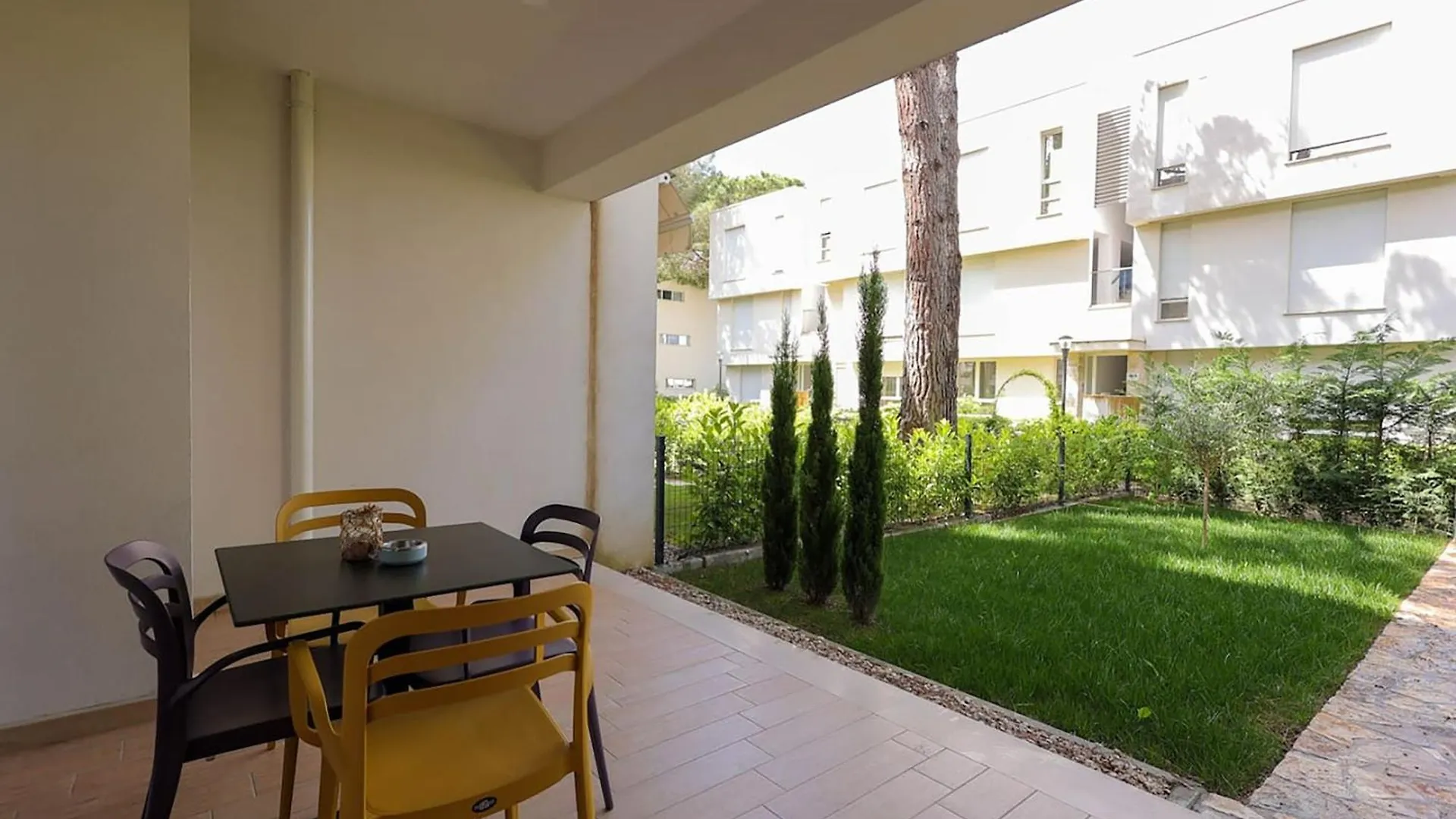 Gjiri I Lalzit - San Pietro - Leta'S Apartments With Garden Plazhi San Pietro Albânia
